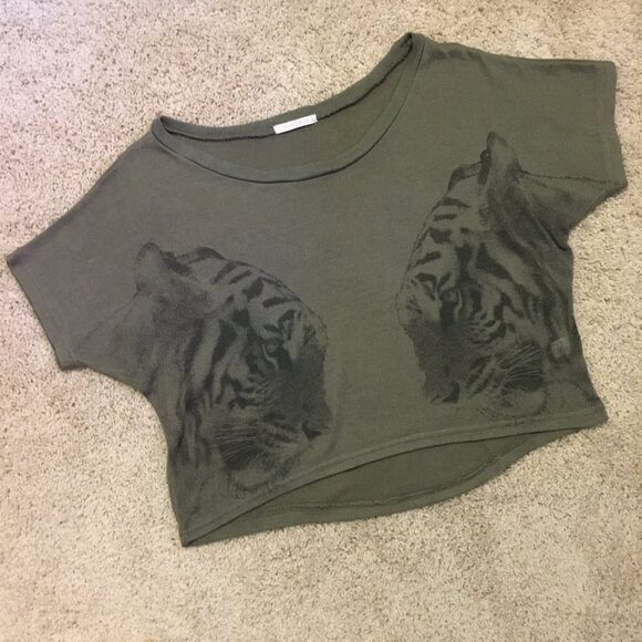 Y2K Ardene Tiger Mirror Viscose Blend Cropped Knit Tee - Picture 9 of 13